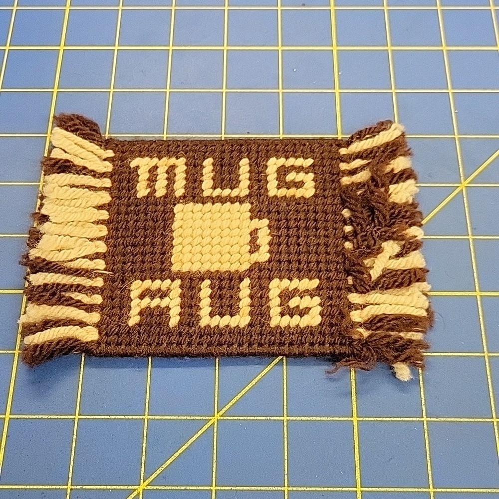 Vintage Handmade Mug Rug 6 x 4